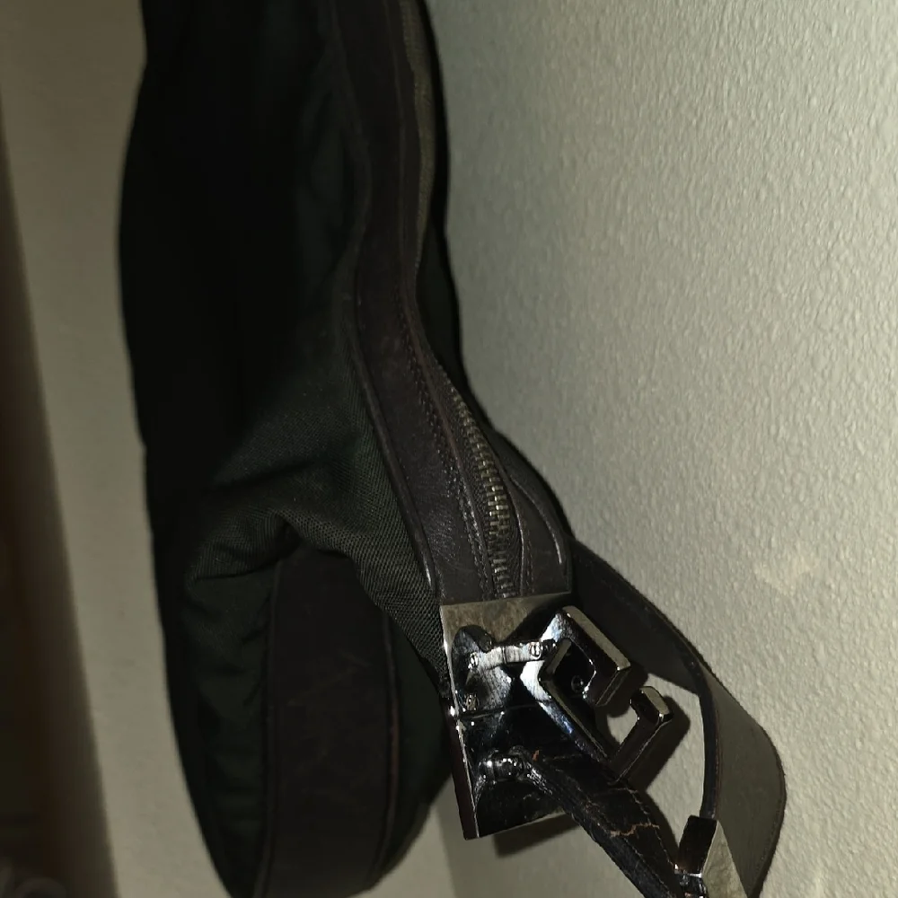 Gucci Tom Ford Black Hobo Bag Comes With COA